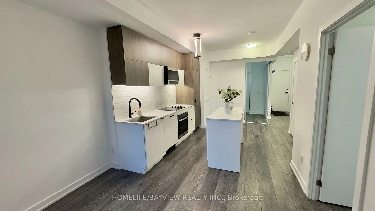 8888, Yonge, South Richvale, Richmond Hill