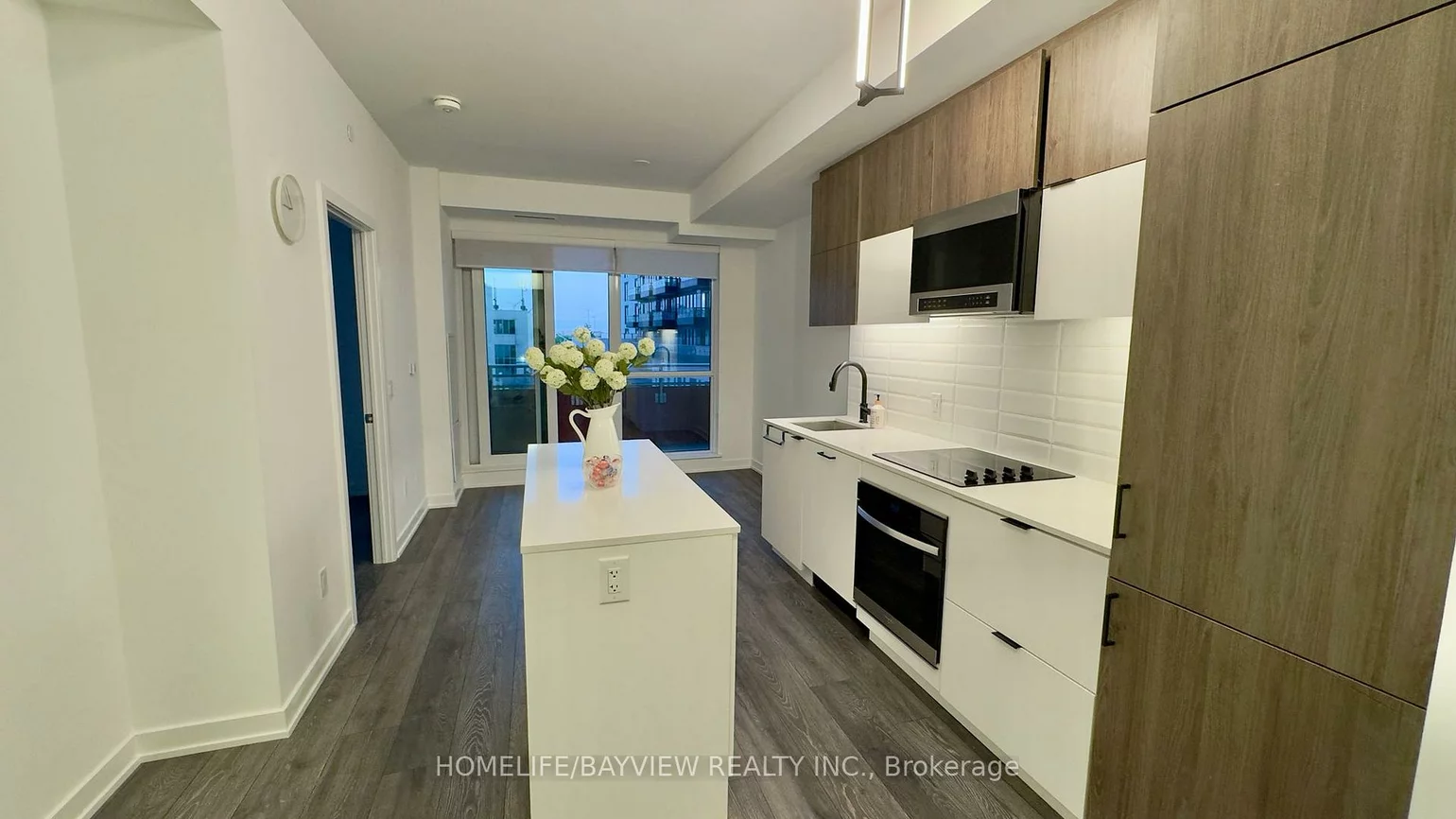 8888, Yonge, South Richvale, Richmond Hill