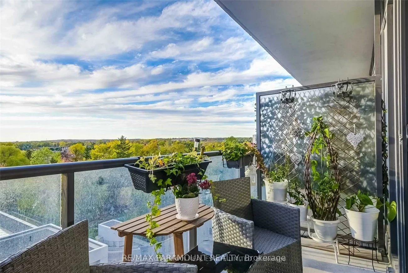 9600, Yonge, North Richvale, Richmond Hill