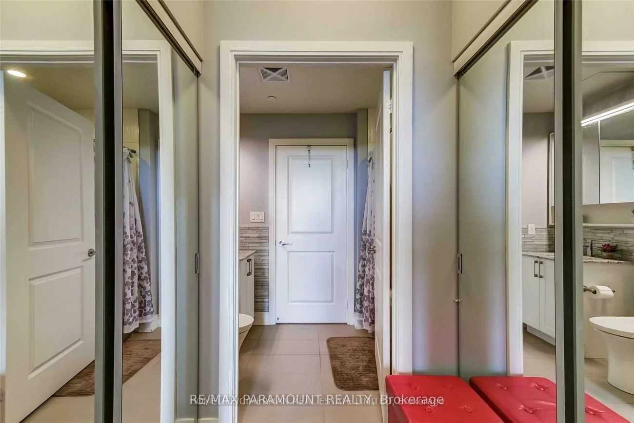 9600, Yonge, North Richvale, Richmond Hill
