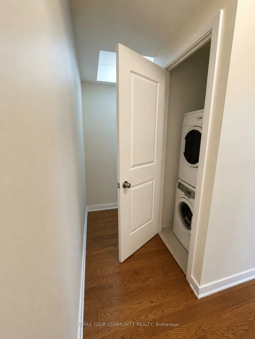 9191, Yonge, Langstaff, Richmond Hill