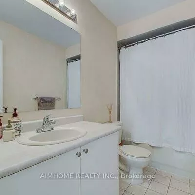 81, Northern Height, Langstaff, Richmond Hill