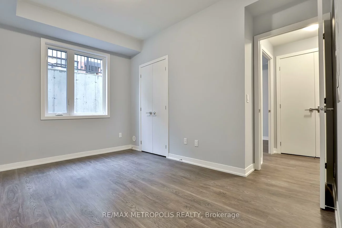2, Steckley House, Crosby, Richmond Hill