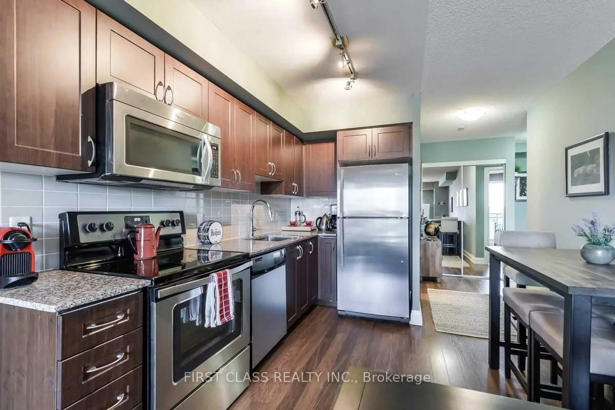 370, HWY 7, Doncrest, Richmond Hill
