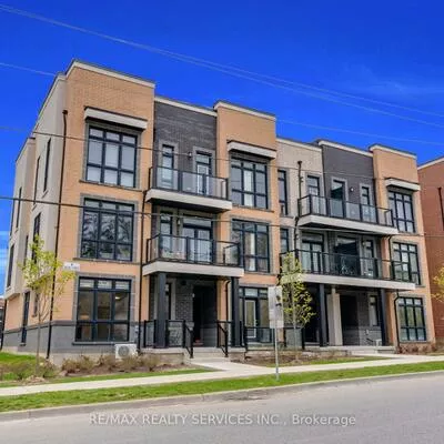 1, Bond, Oak Ridges, Richmond Hill