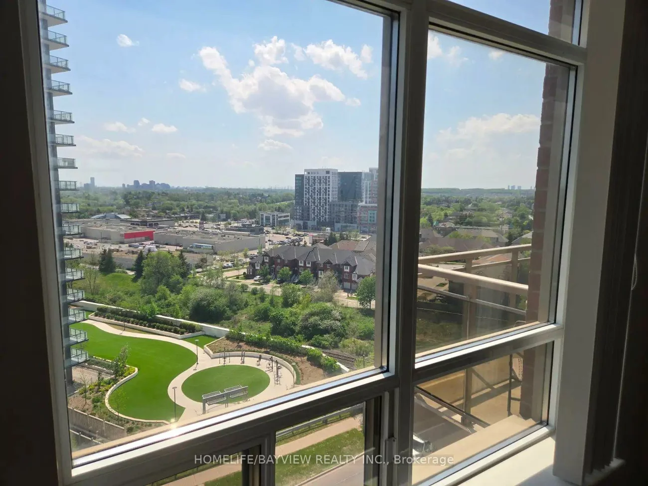 75, king william, Langstaff, Richmond Hill