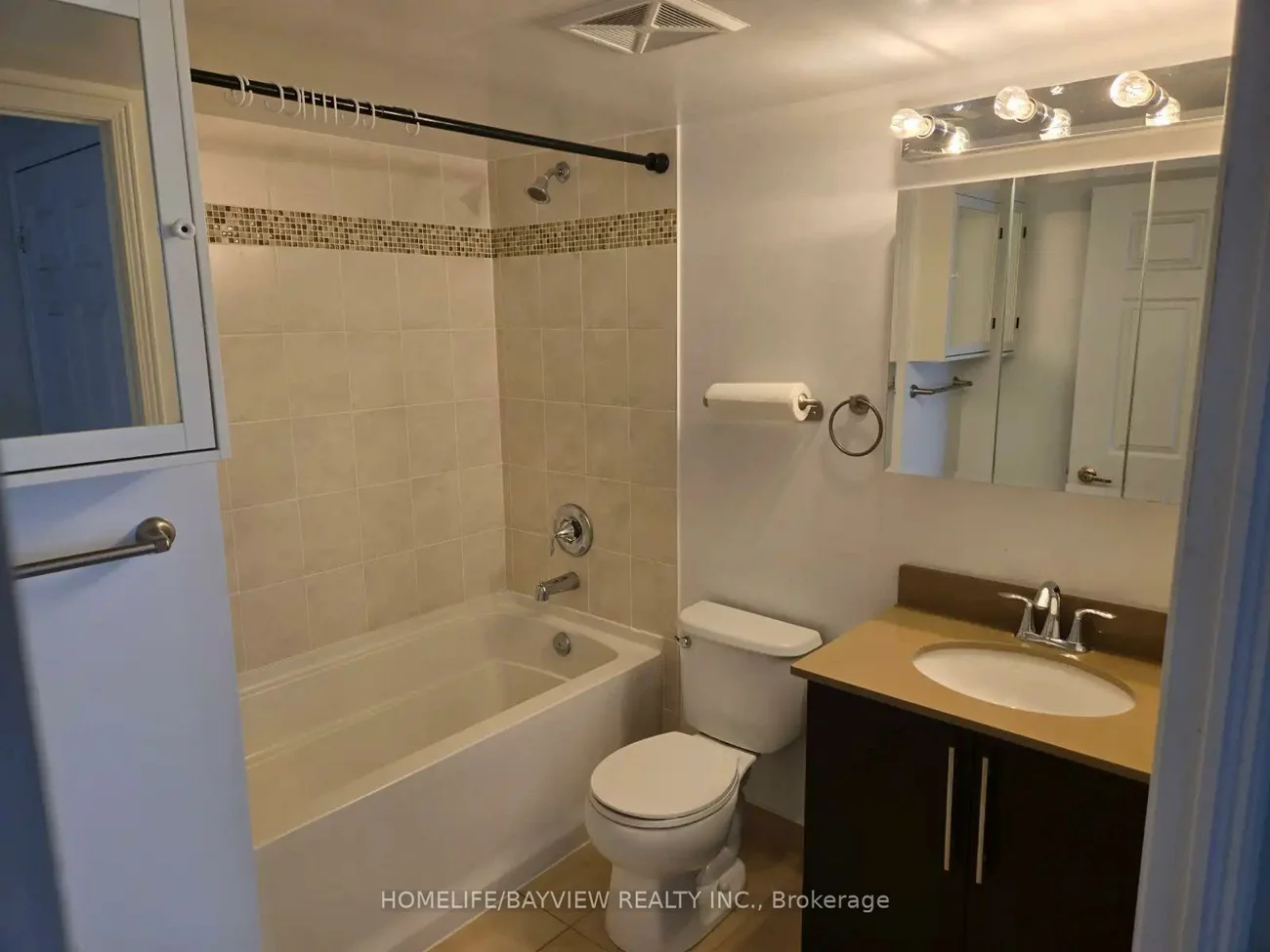 75, king william, Langstaff, Richmond Hill