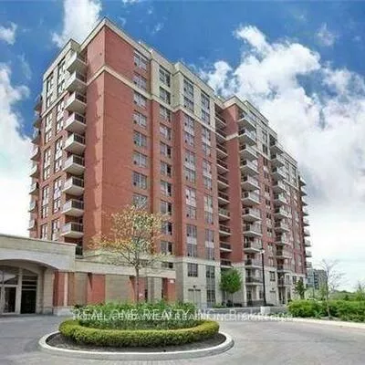 75, king william, Langstaff, Richmond Hill