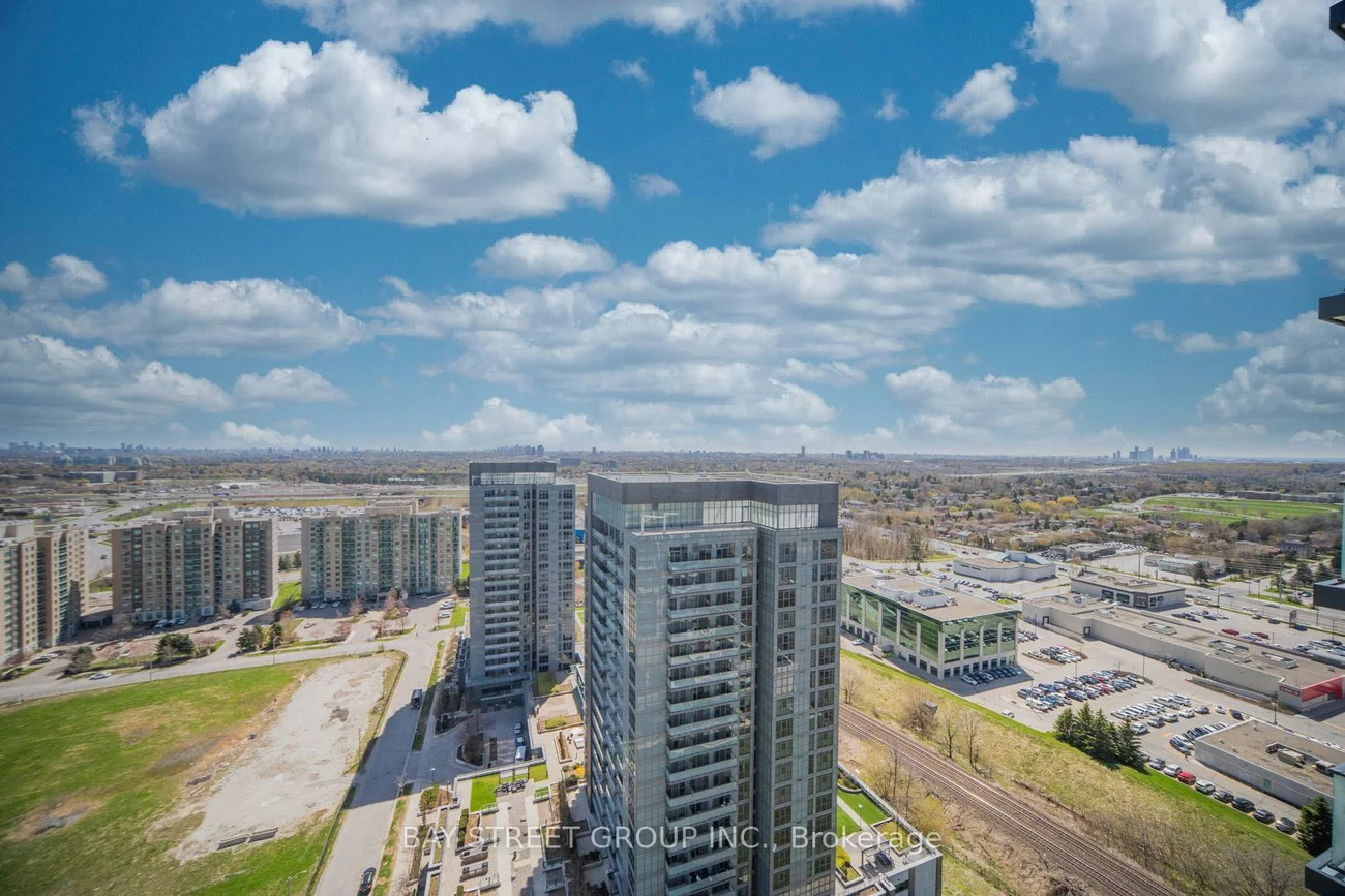 105, Oneida, Langstaff, Richmond Hill