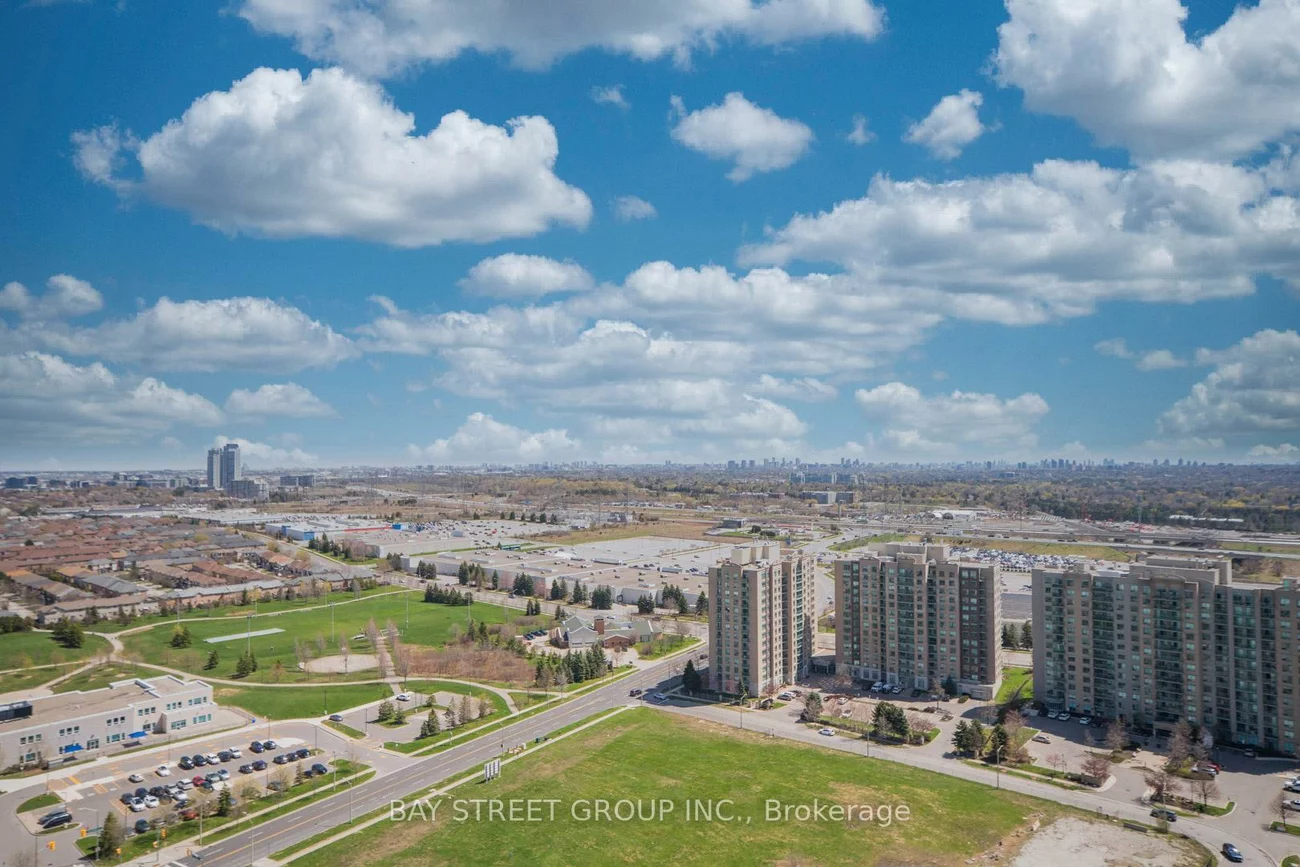105, Oneida, Langstaff, Richmond Hill