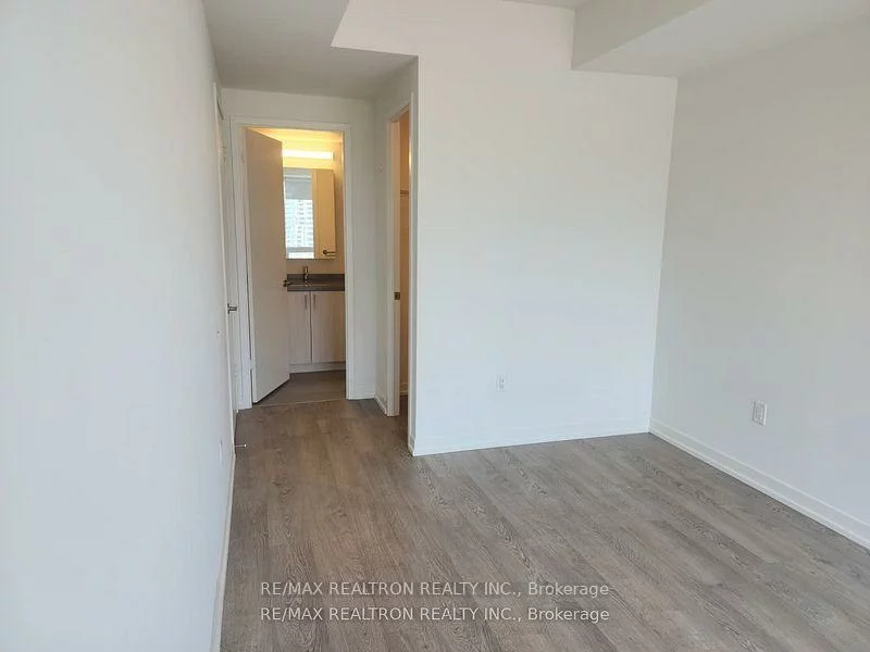 8868, Yonge, South Richvale, Richmond Hill
