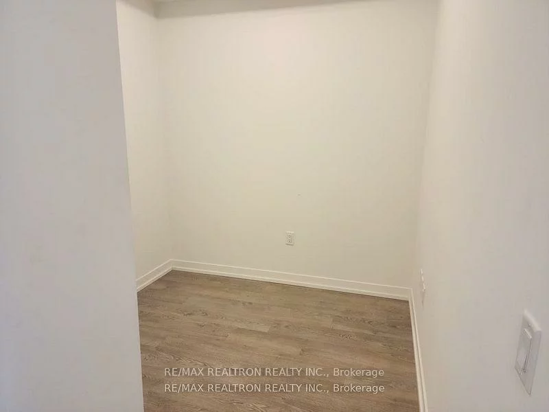 8868, Yonge, South Richvale, Richmond Hill