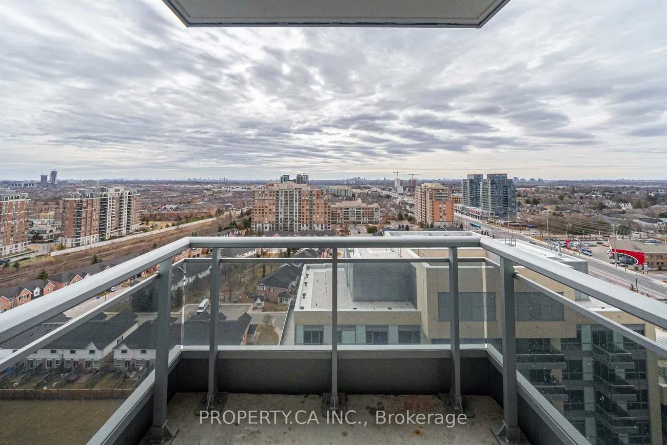 9205, Yonge, Langstaff, Richmond Hill