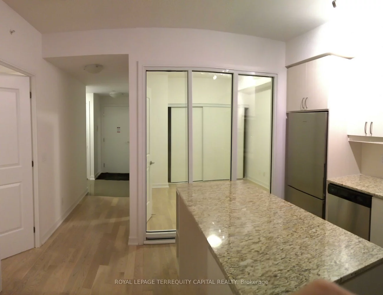 9201, Yonge, Langstaff, Richmond Hill