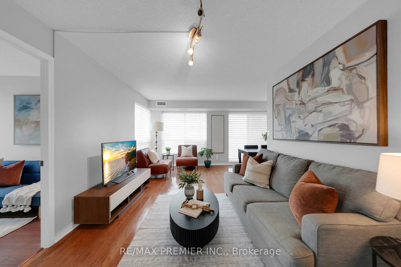 51, Baffin, Langstaff, Richmond Hill