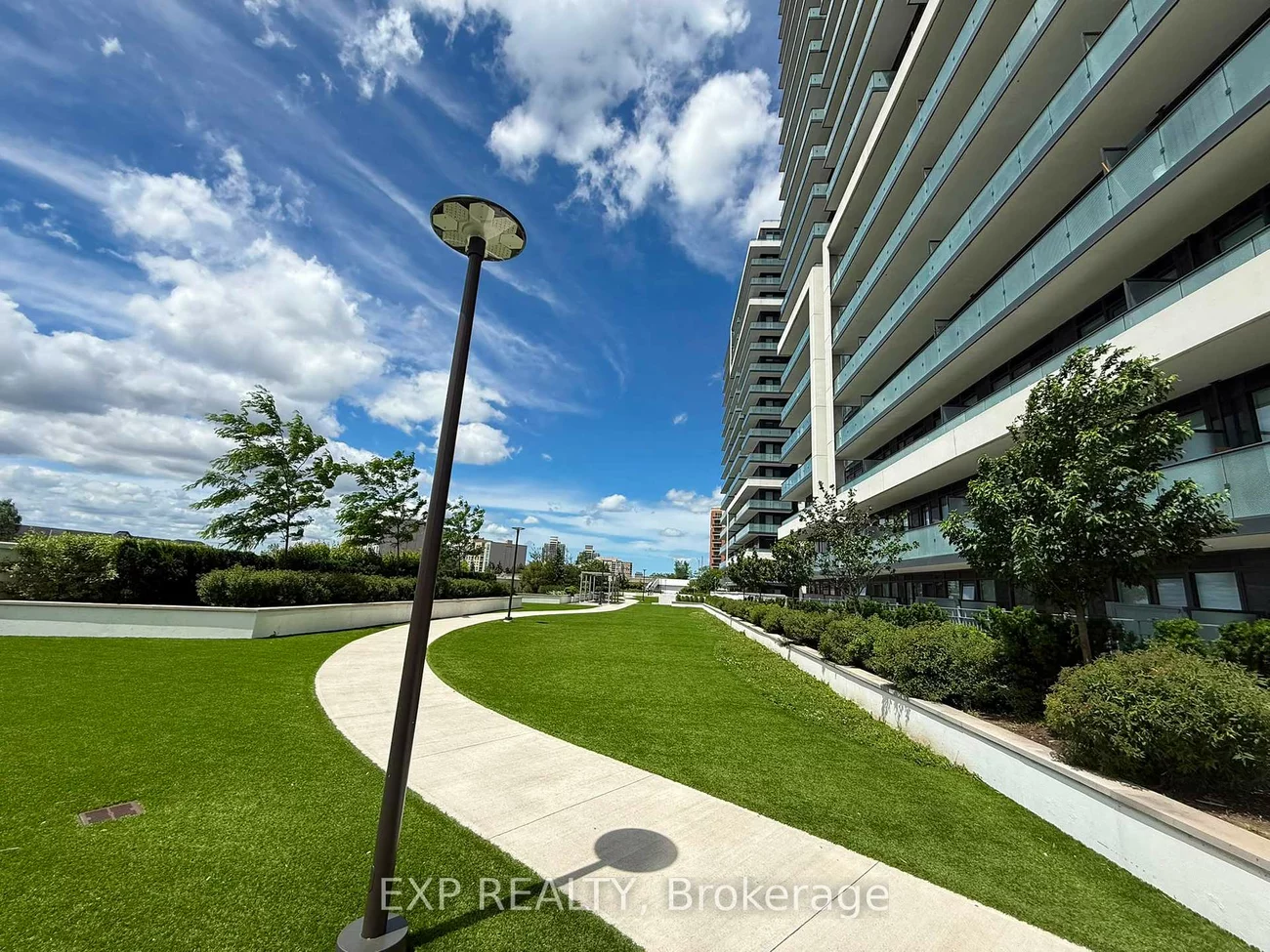 105, Oneida, Langstaff, Richmond Hill