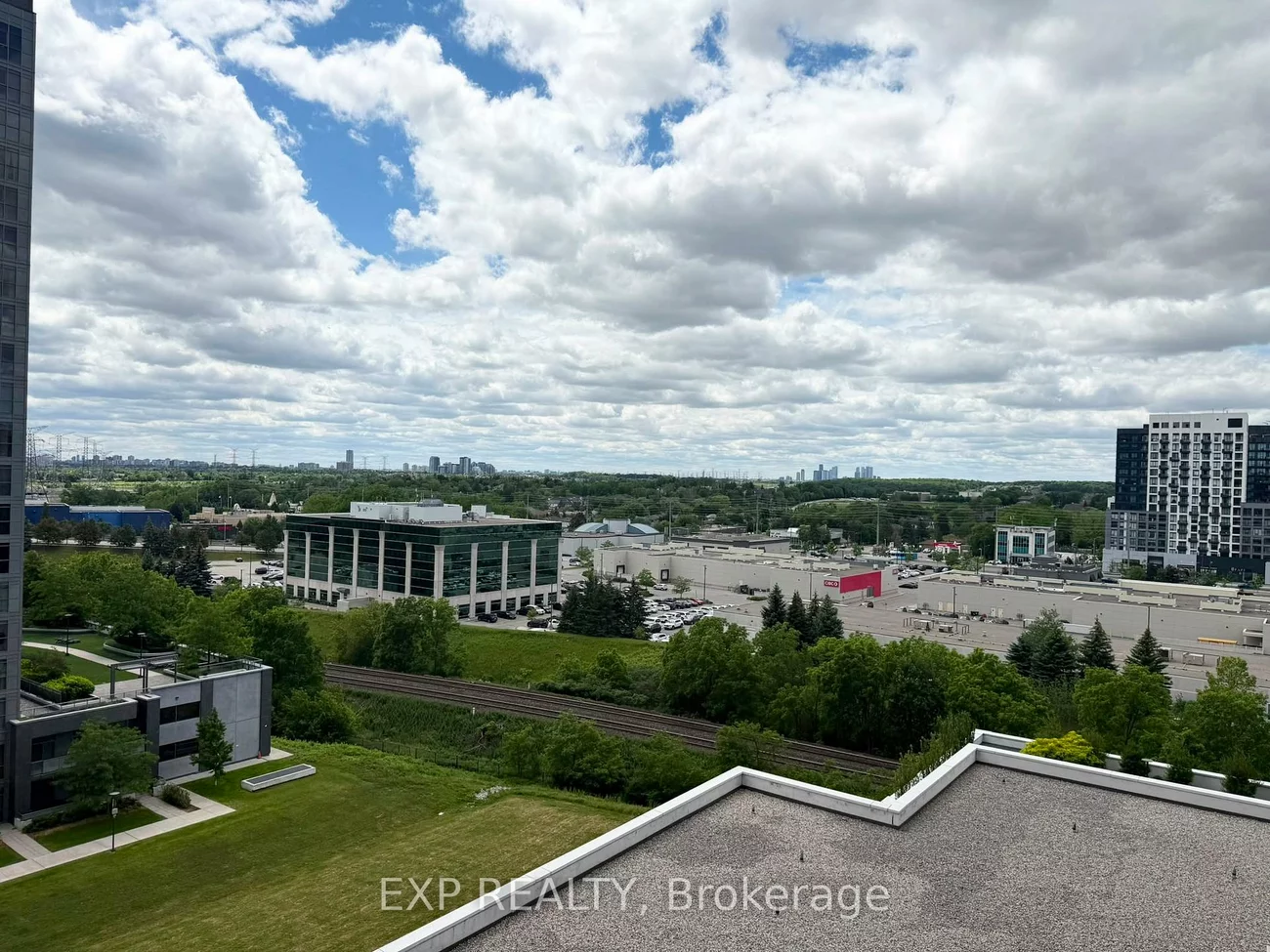 105, Oneida, Langstaff, Richmond Hill