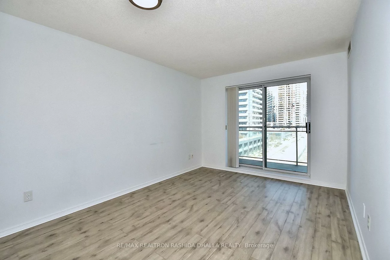 39, Oneida, Langstaff, Richmond Hill