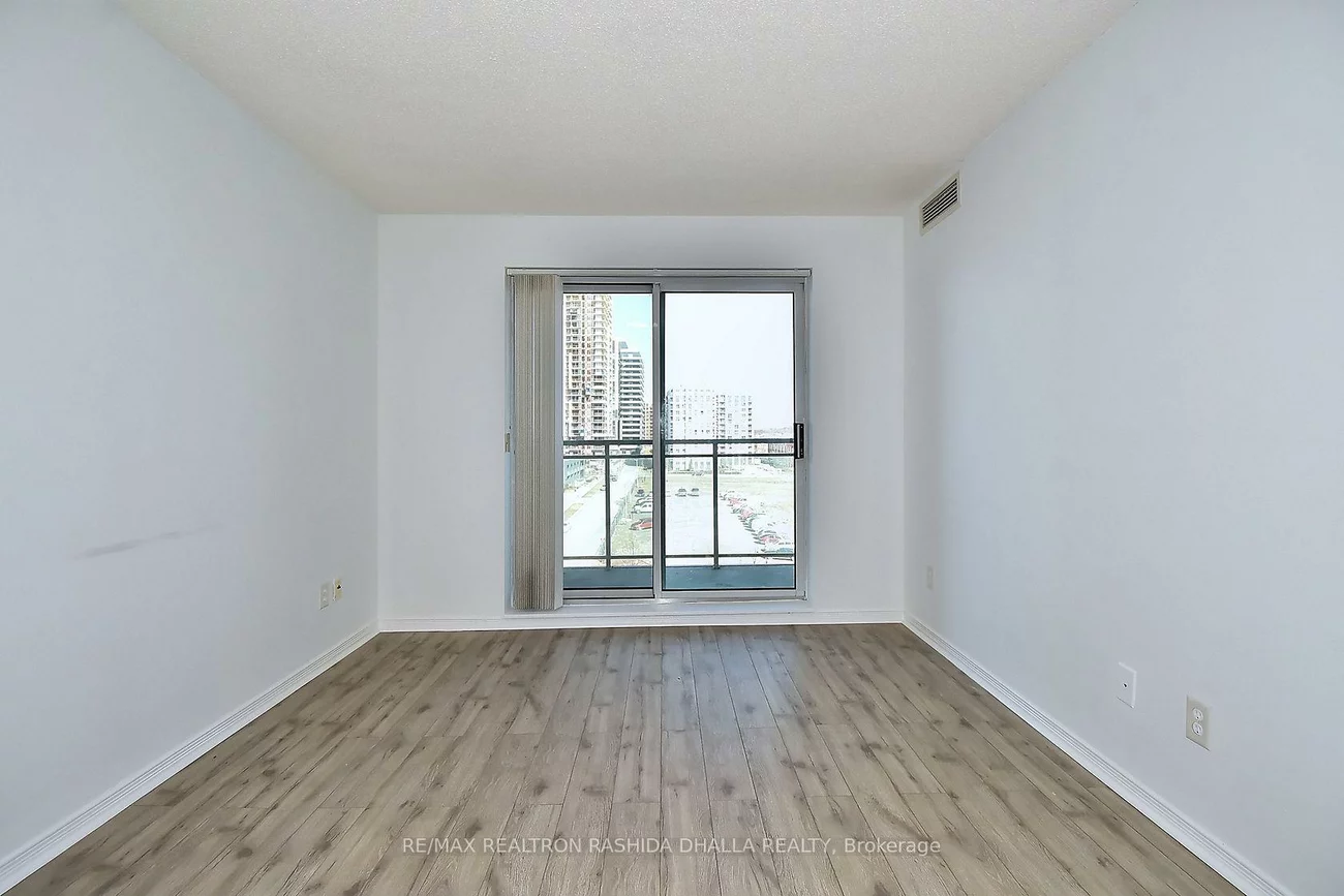 39, Oneida, Langstaff, Richmond Hill