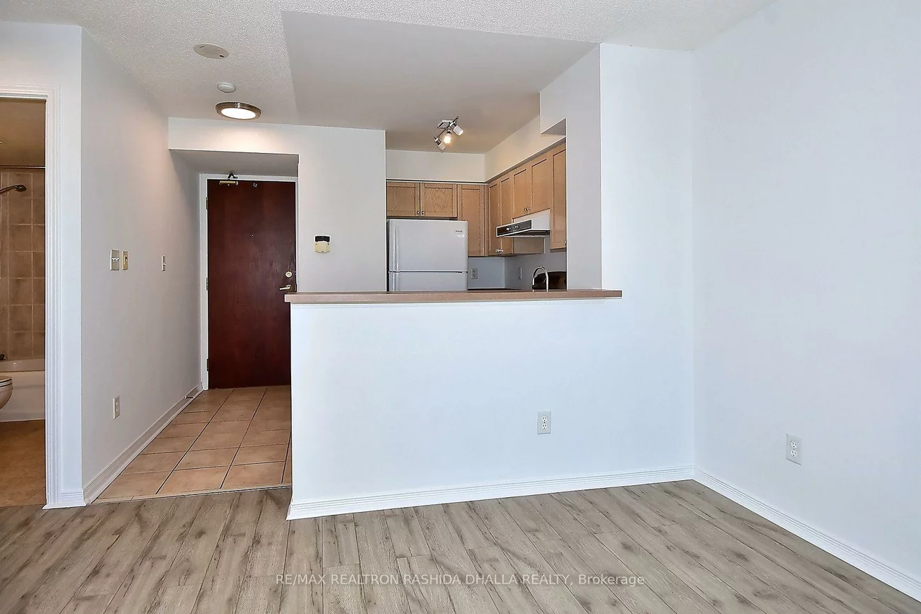 39, Oneida, Langstaff, Richmond Hill