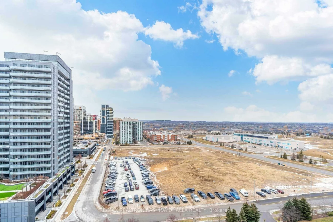 39, Oneida, Langstaff, Richmond Hill