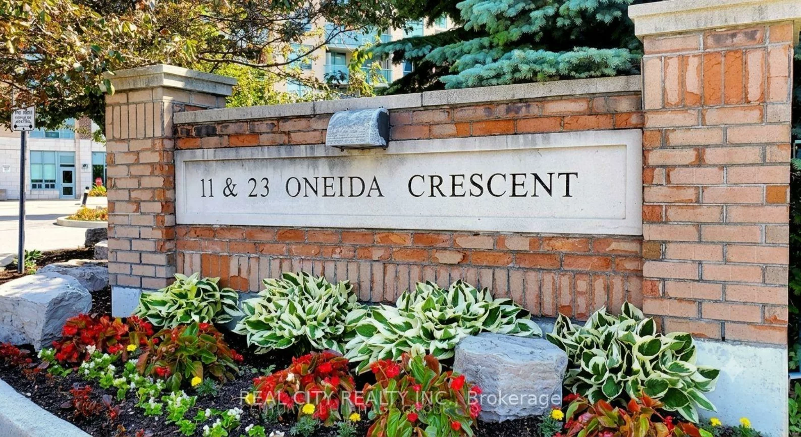 11, Oneida, Langstaff, Richmond Hill