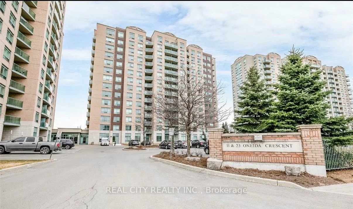 11, Oneida, Langstaff, Richmond Hill