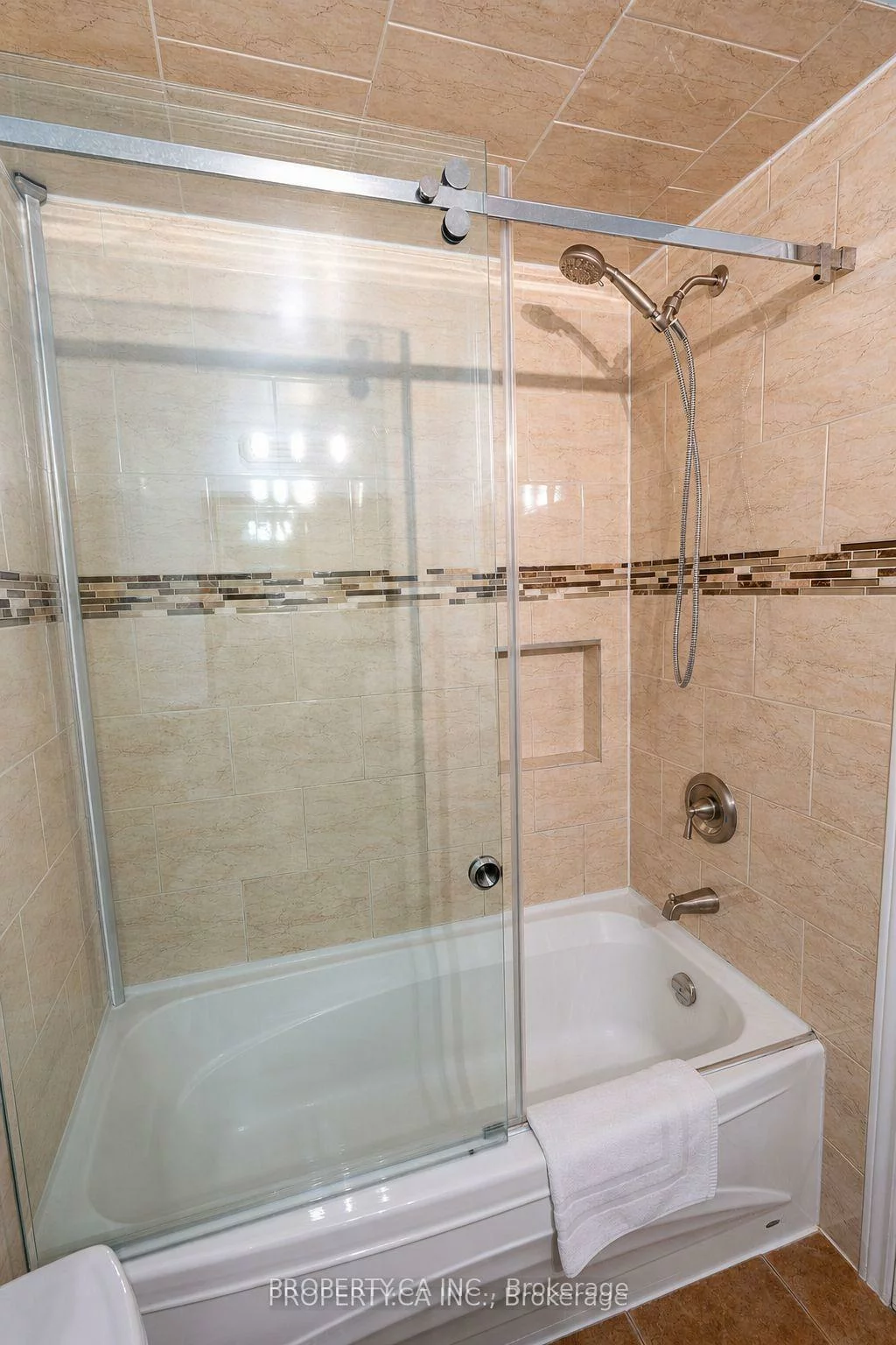 209, Castle Rock, North Richvale, Richmond Hill