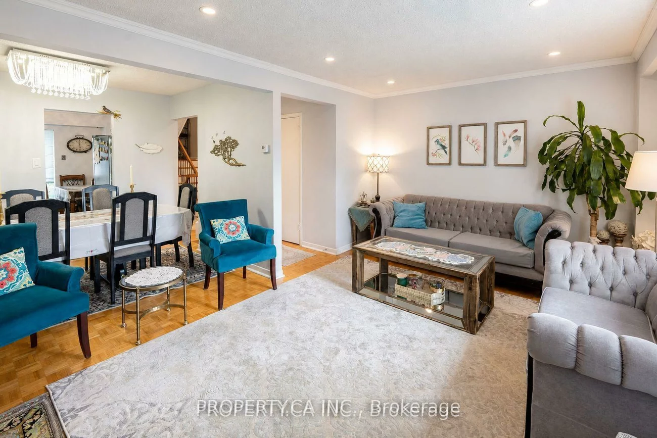 209, Castle Rock, North Richvale, Richmond Hill