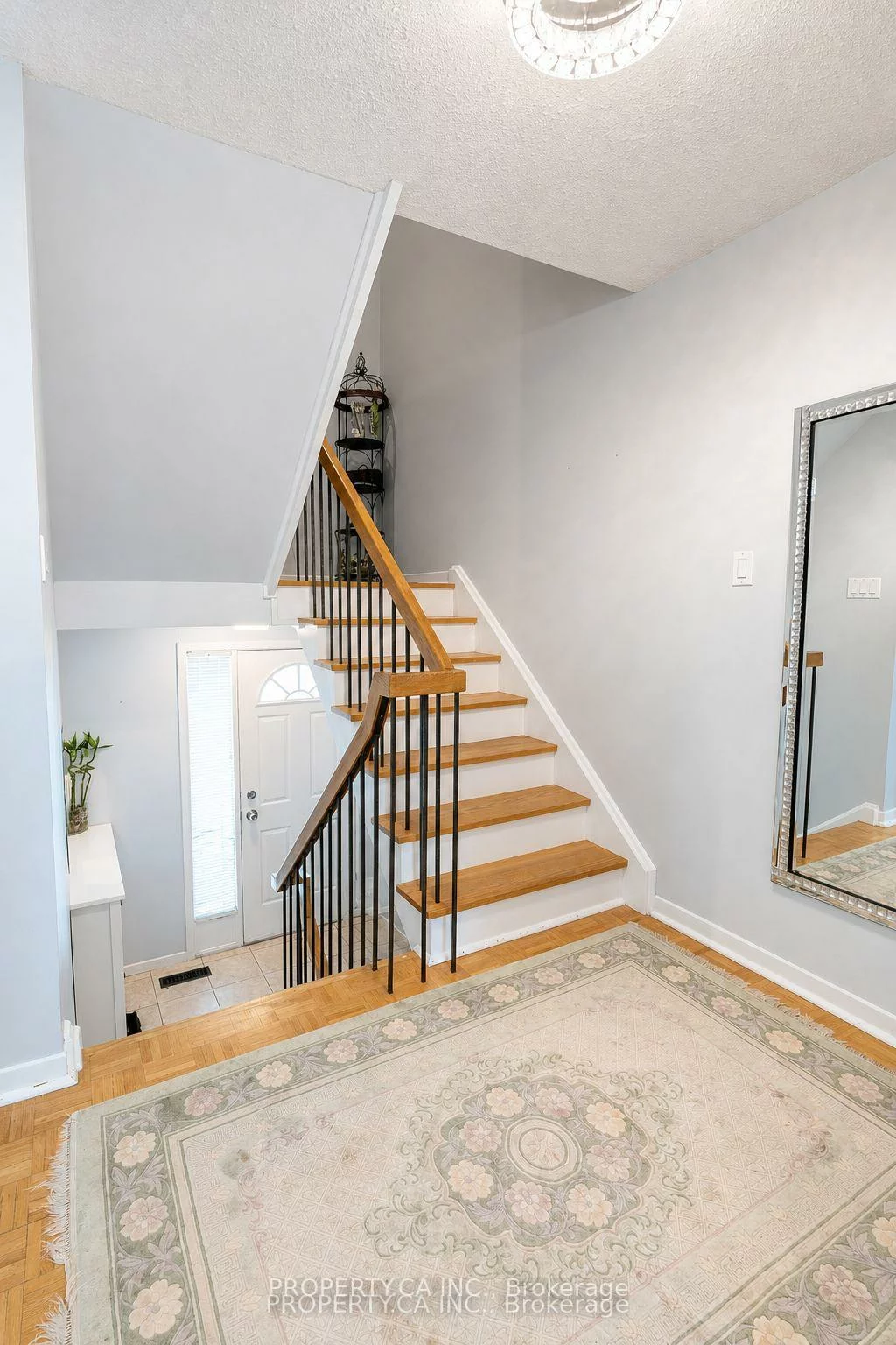 209, Castle Rock, North Richvale, Richmond Hill