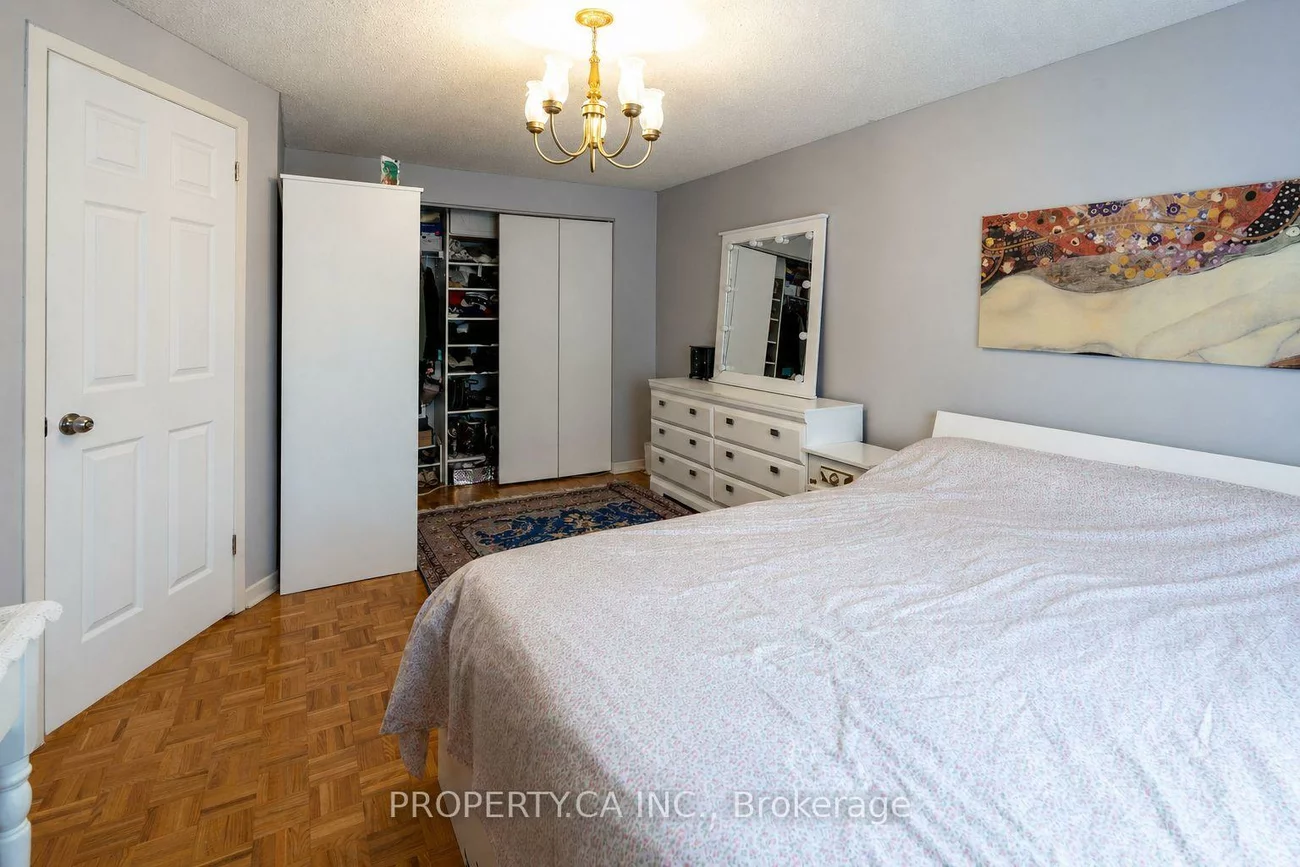 209, Castle Rock, North Richvale, Richmond Hill