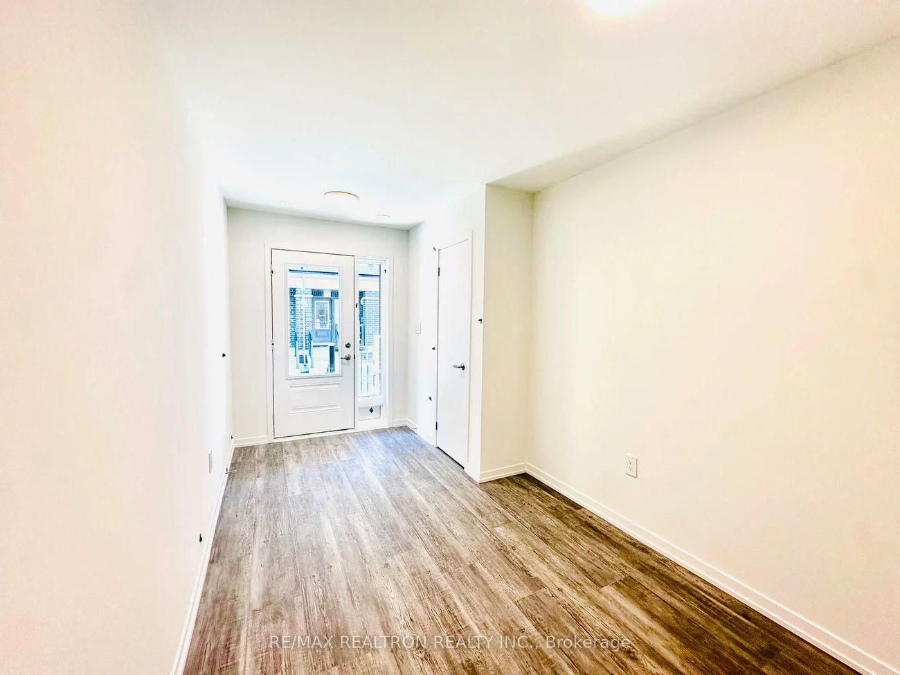105, Matawin, Headford Business Park, Richmond Hill