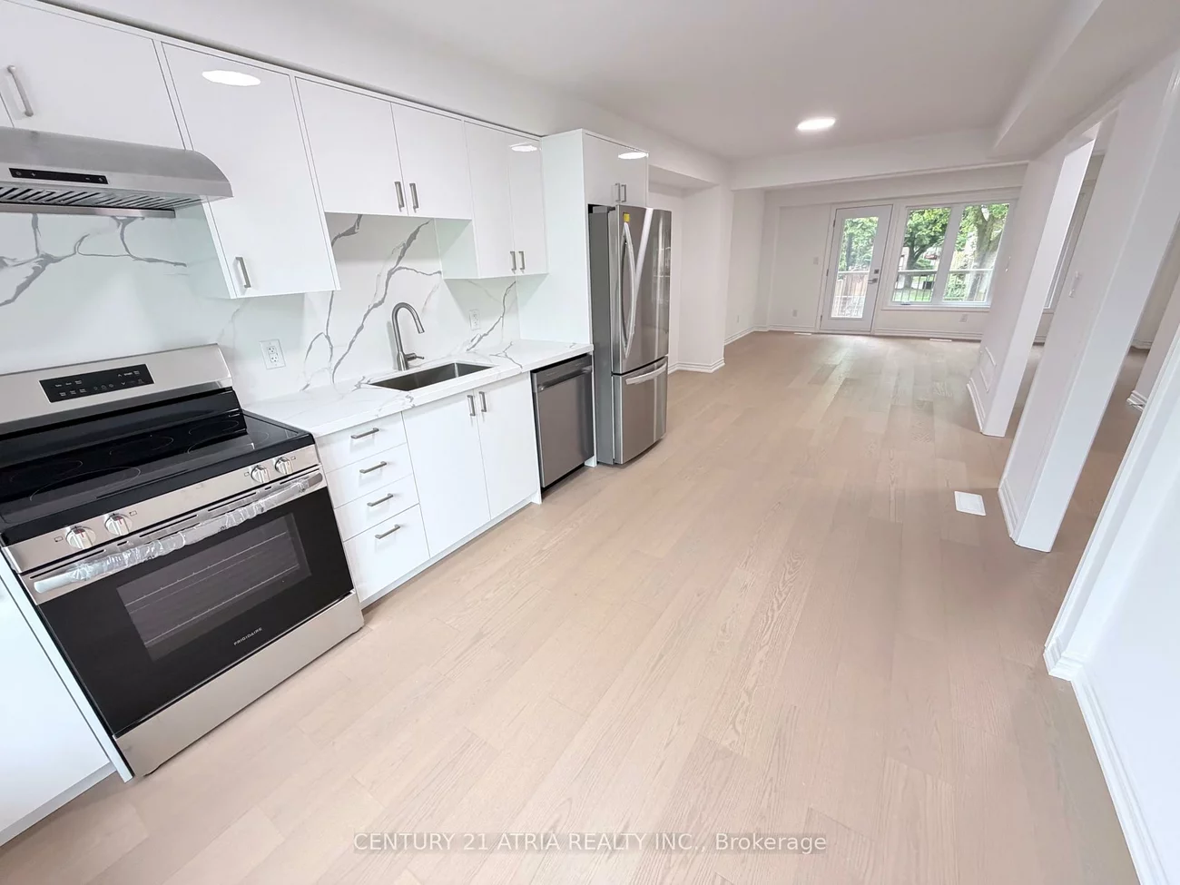 11, Plaisance, North Richvale, Richmond Hill