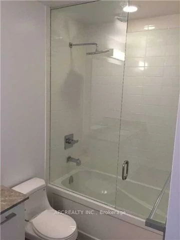 9471, Yonge, Observatory, Richmond Hill