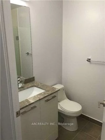 9471, Yonge, Observatory, Richmond Hill