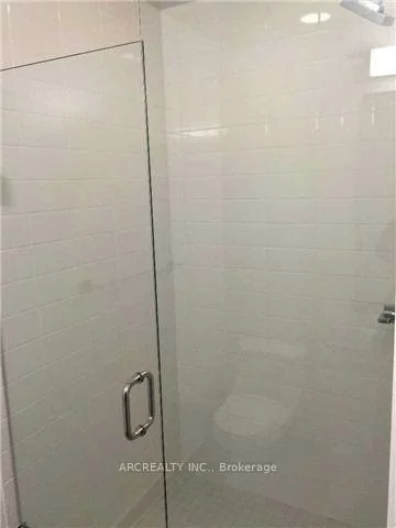 9471, Yonge, Observatory, Richmond Hill