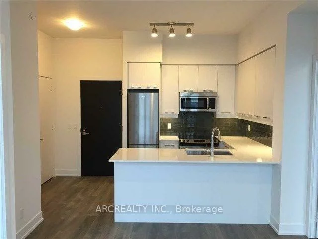 9471, Yonge, Observatory, Richmond Hill