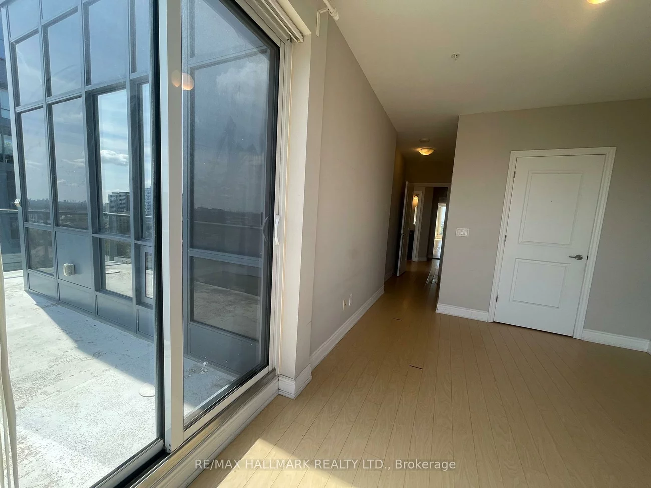 9090, Yonge, South Richvale, Richmond Hill