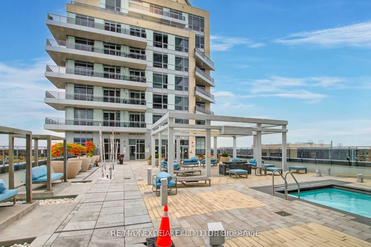 9199, Yonge, Langstaff, Richmond Hill