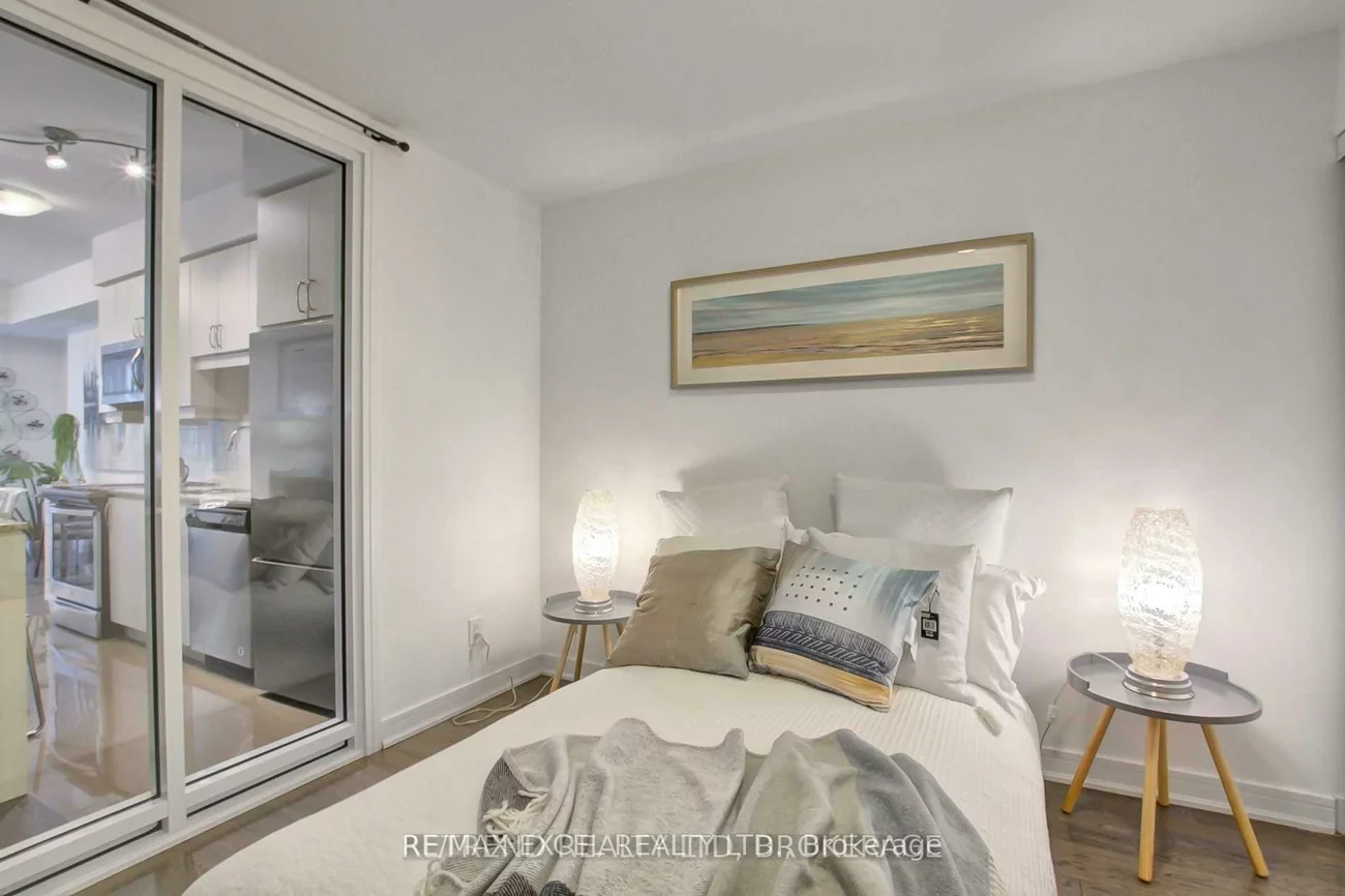 9199, Yonge, Langstaff, Richmond Hill