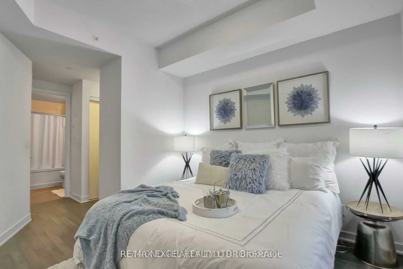 9199, Yonge, Langstaff, Richmond Hill