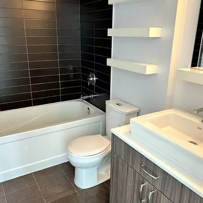 9205, Yonge, Langstaff, Richmond Hill