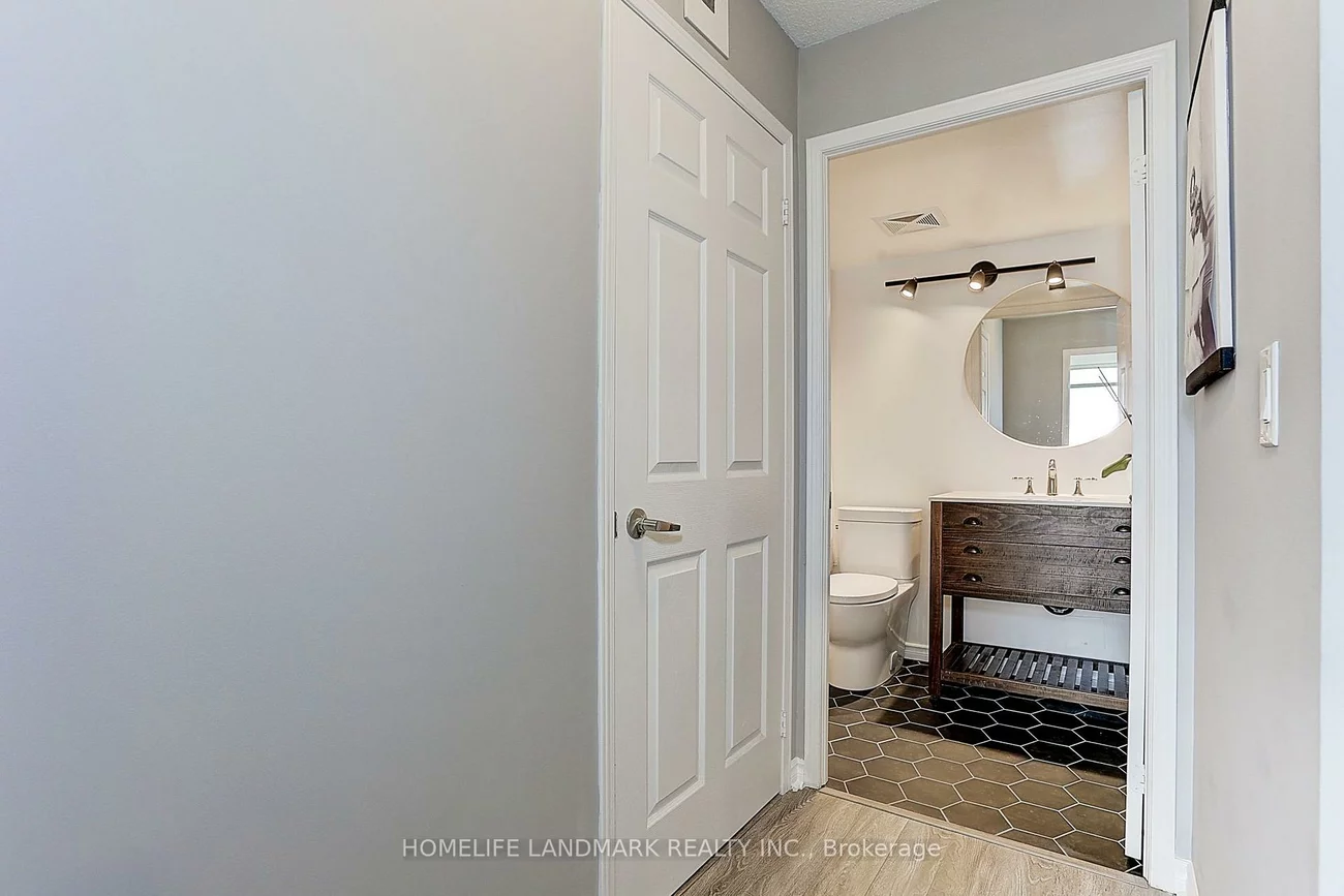 75, King William, Langstaff, Richmond Hill