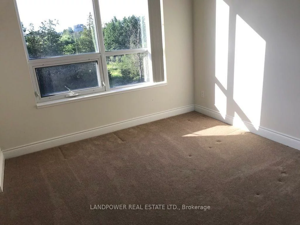 11211, Yonge, Devonsleigh, Richmond Hill