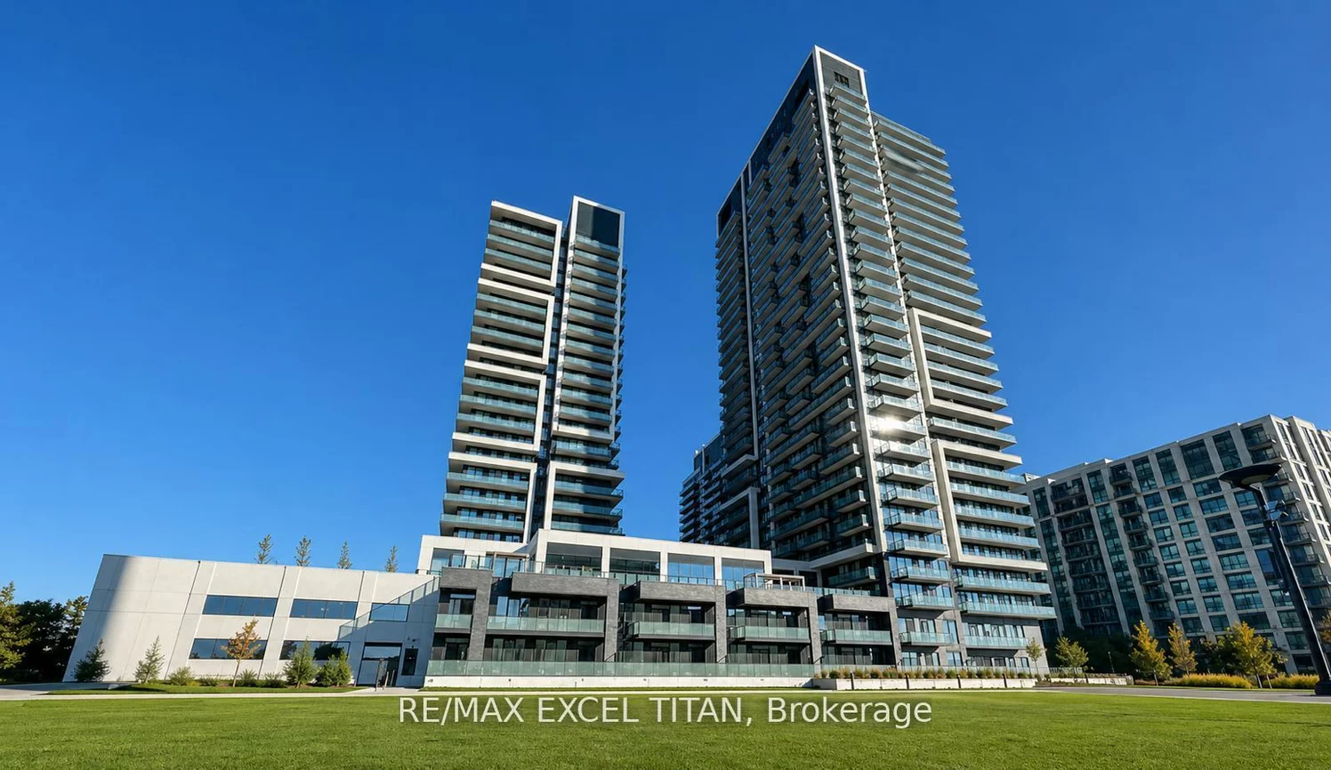 105, Oneida, Langstaff, Richmond Hill