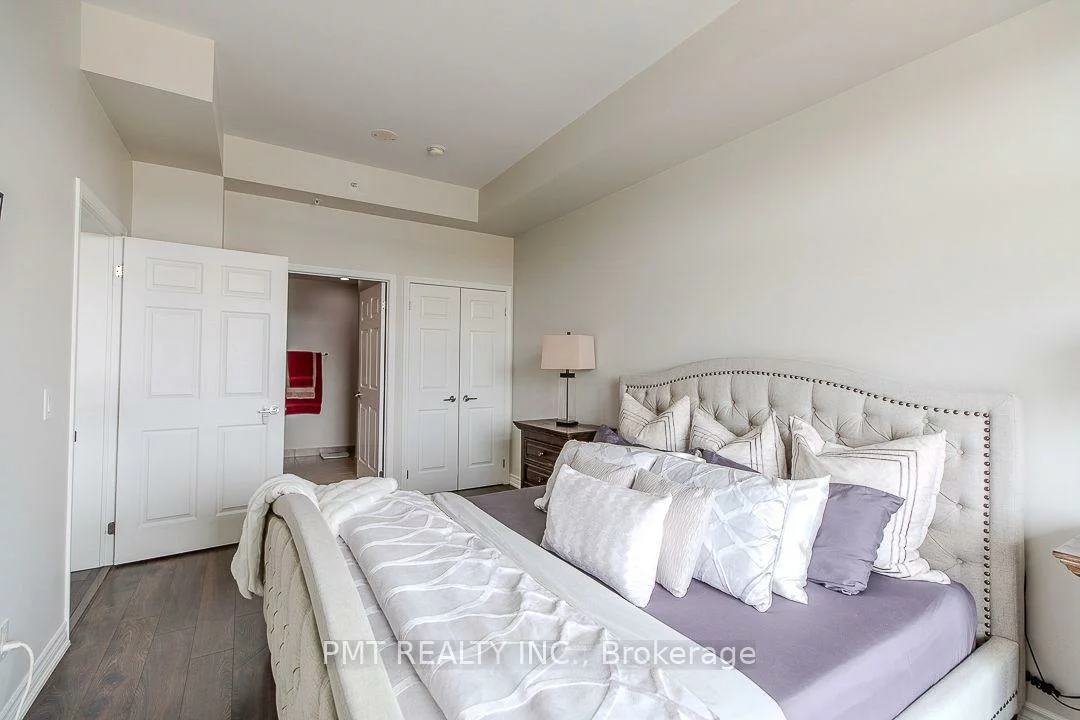 11611, Yonge, Jefferson, Richmond Hill