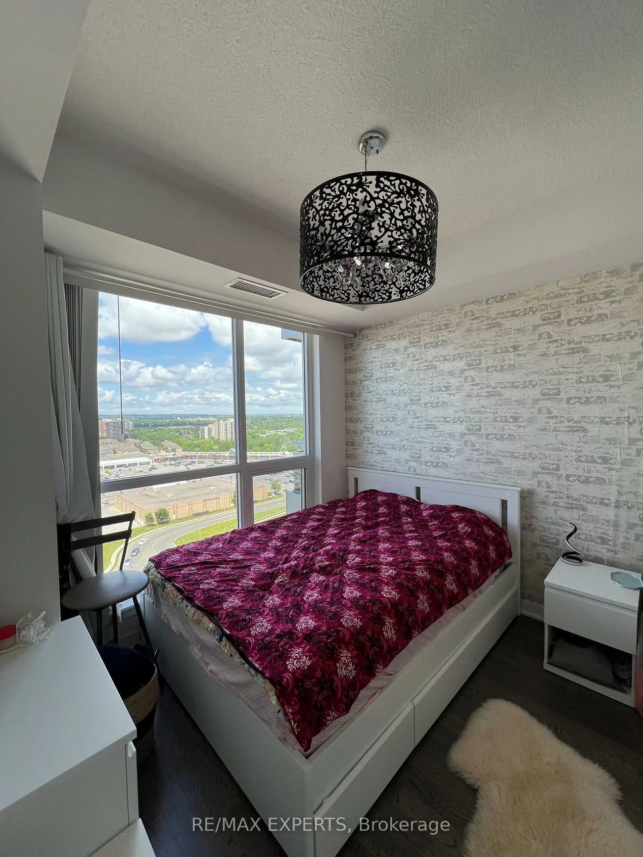 9205, Yonge, Langstaff, Richmond Hill