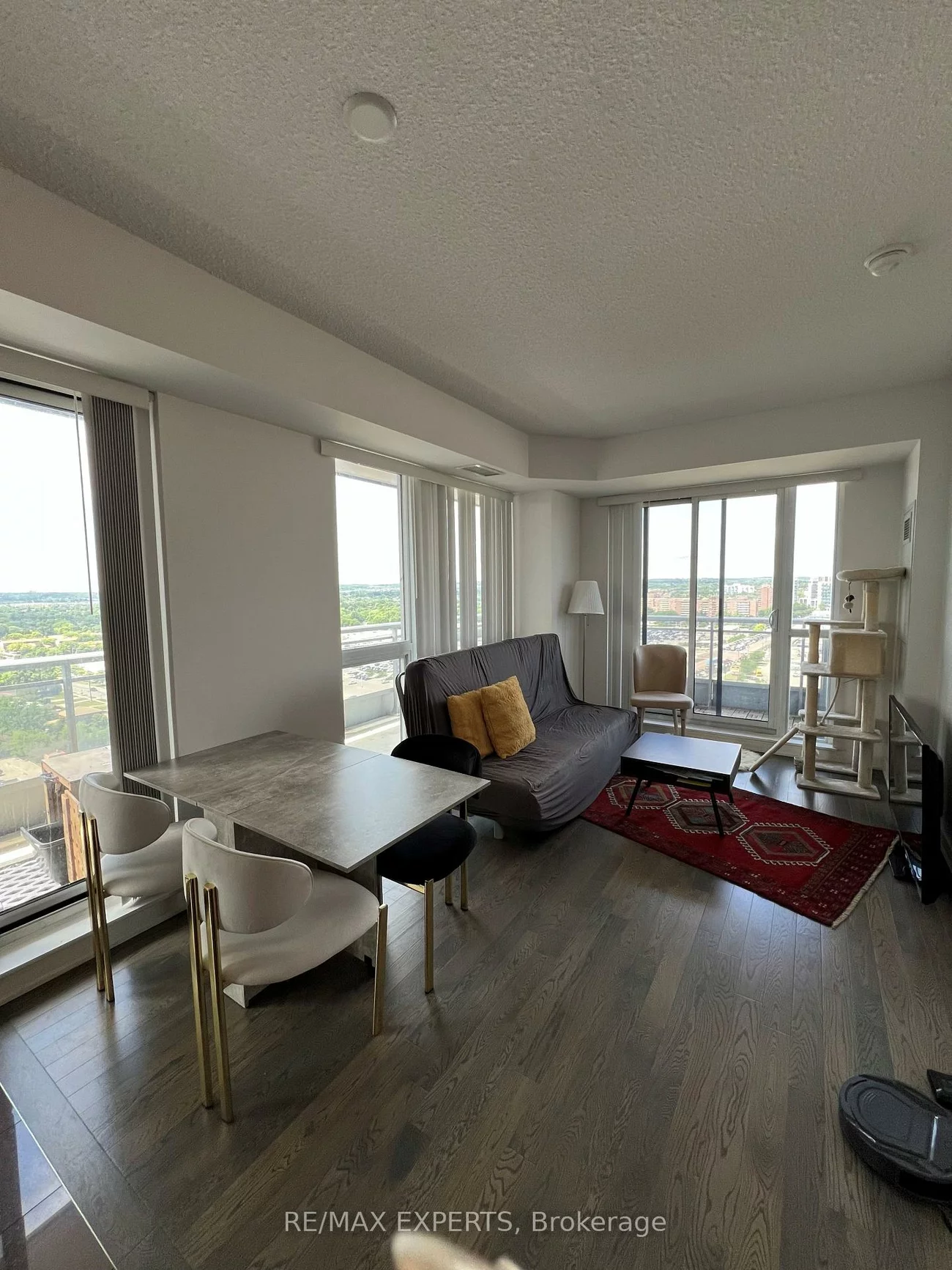 9205, Yonge, Langstaff, Richmond Hill