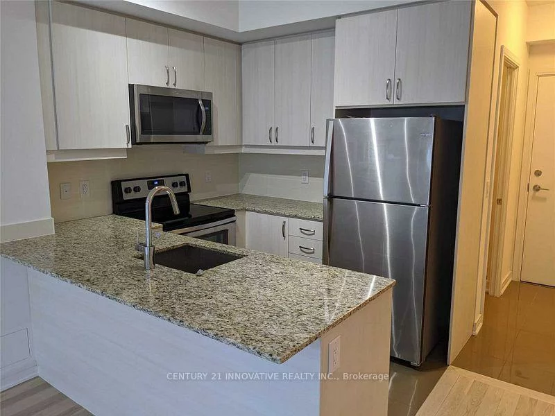 9205, yonge, Langstaff, Richmond Hill