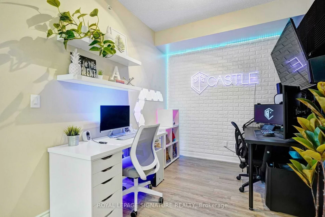 9088, Yonge, South Richvale, Richmond Hill